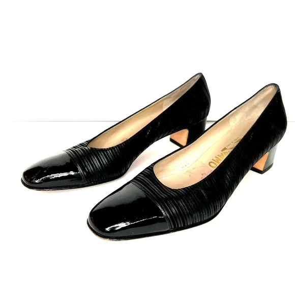 SALVATORE FERRAGAMO Black Cap Toe Chunky Heel Pumps, 8.5 A - Picture 2 of 11